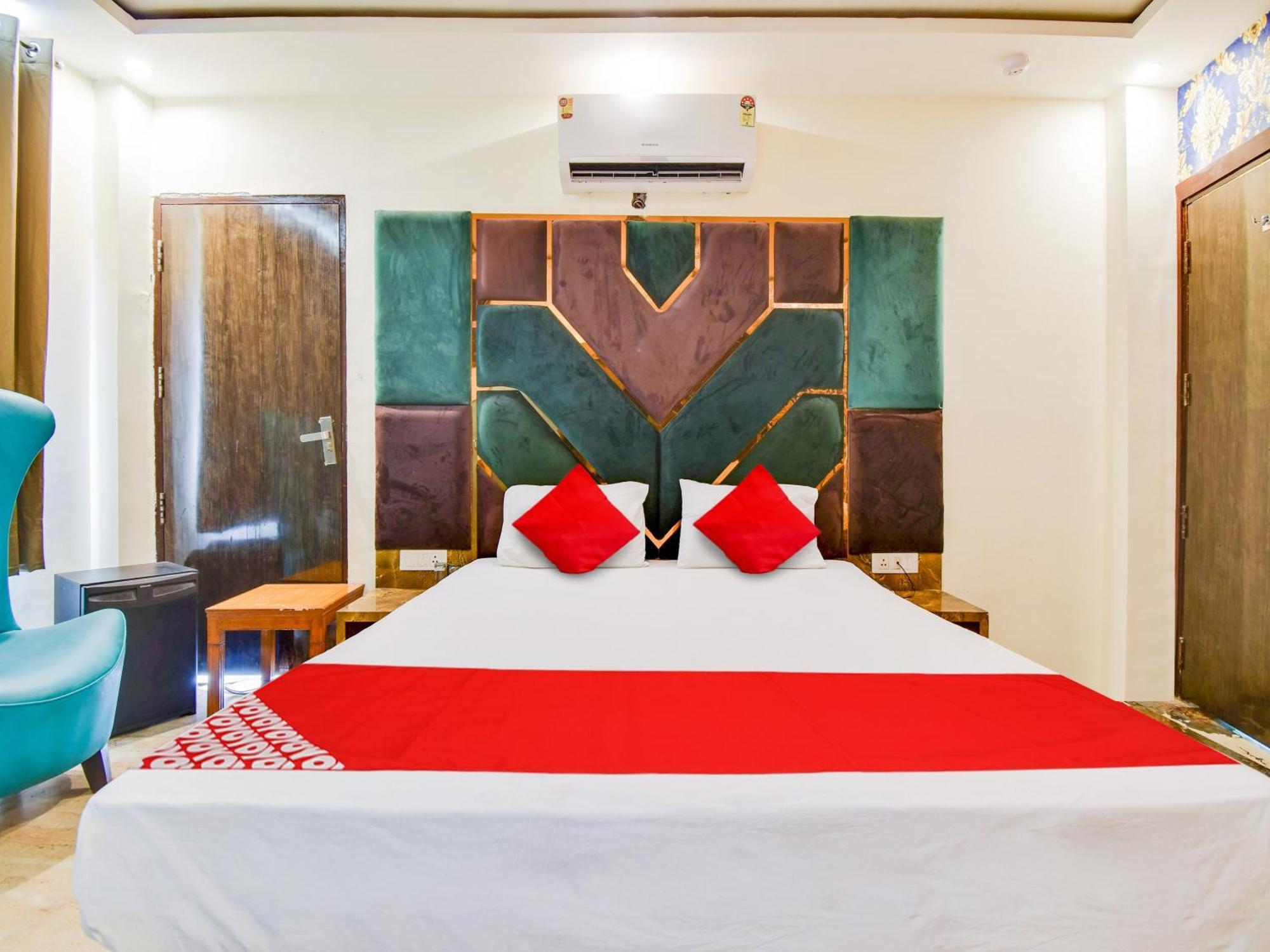 Hotel O Double Rr New Delhi